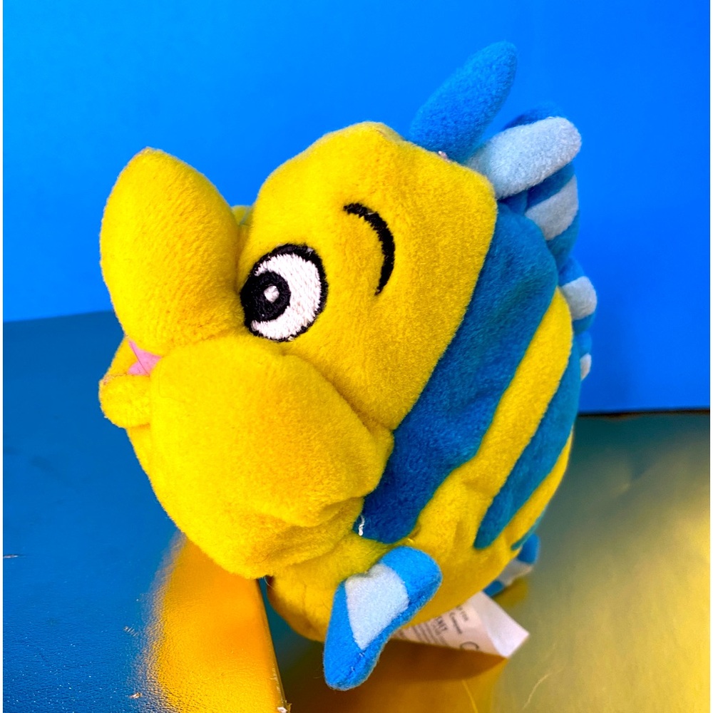 DISNEY STORE EXCLUSIVE VTG 90’s THE LITTLE MERMAID FLOUNDER FISH BEAN BAG PLUSH